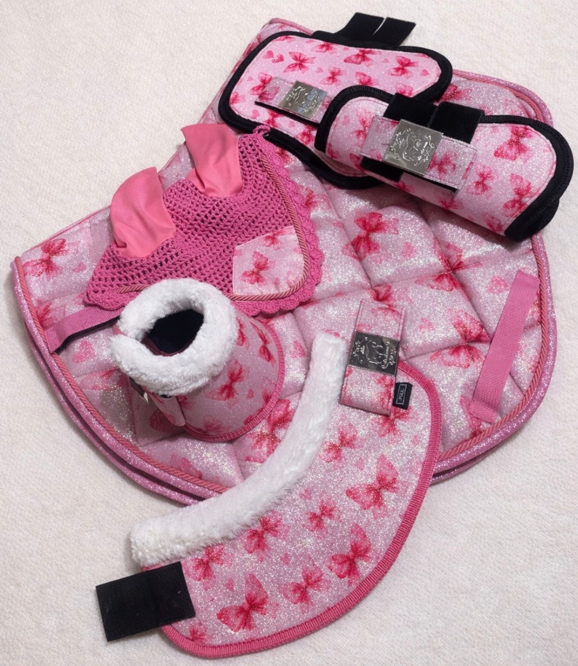 Set showjumping light pink with bows glitter