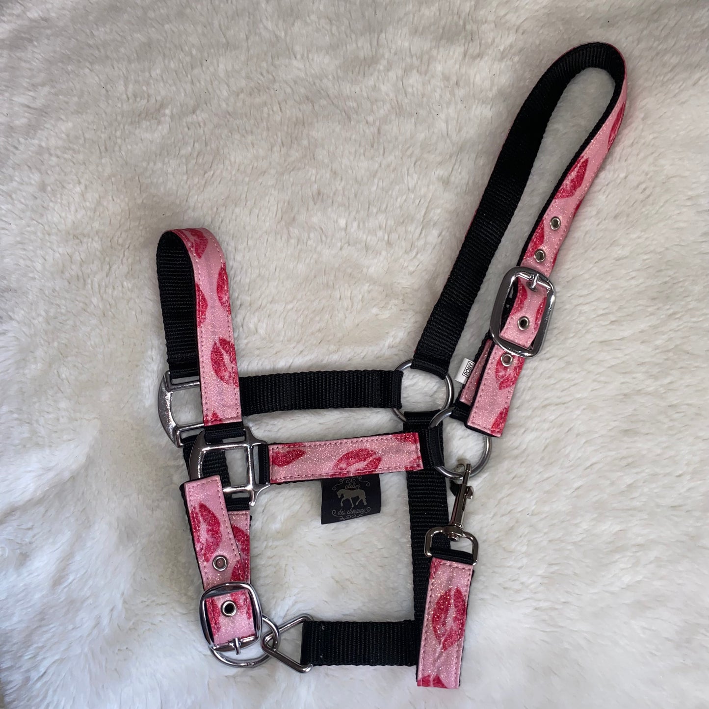 Cavezza rosa glitter con baci 💋