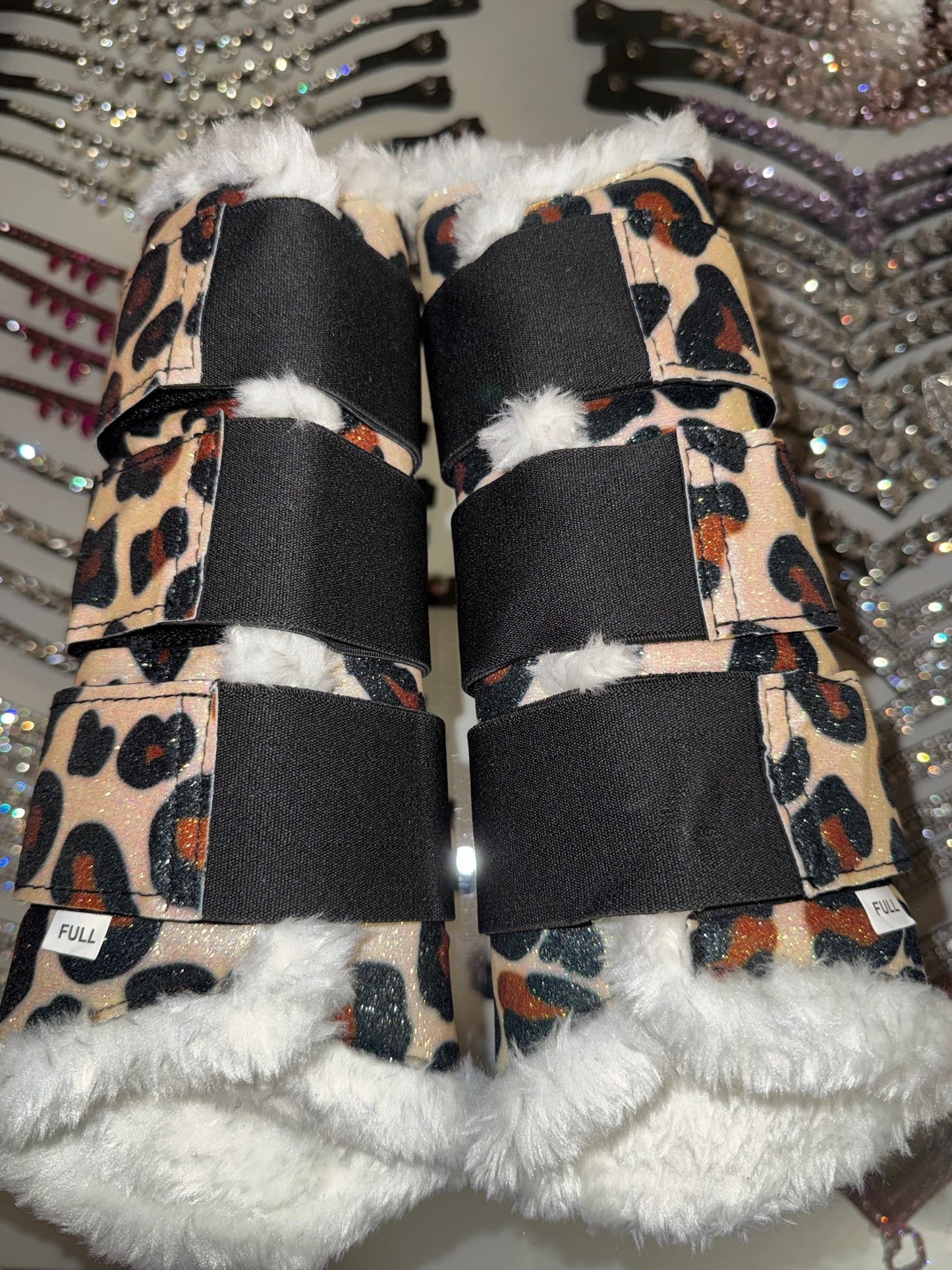 Saddlepad, bonnet, brushing boots leopard 🐆 print glitter