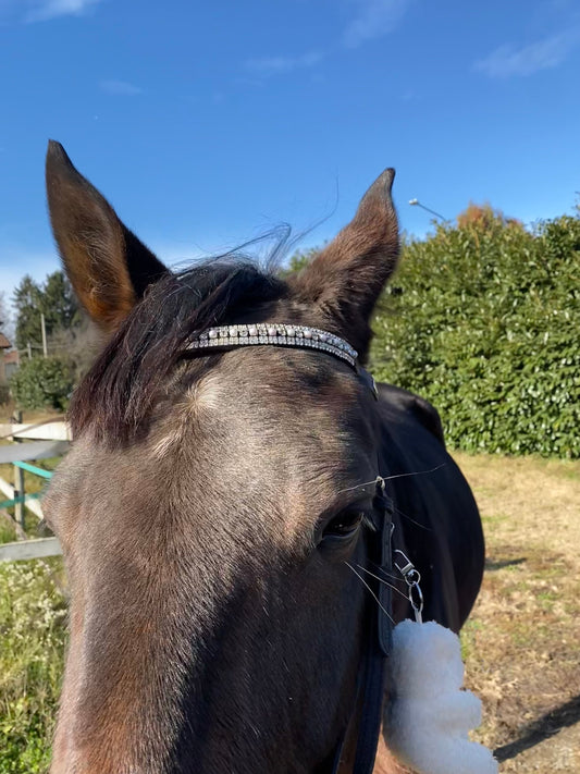 Frontalino con perline argento