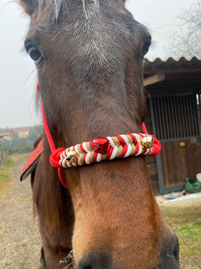 Cavezza rossa in corda natalizia