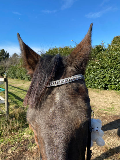Frontalino con perline argento