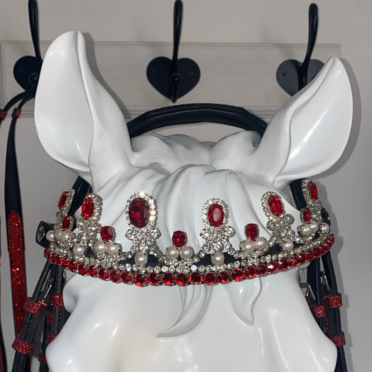 Frontalino corona con diamanti rosso