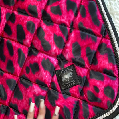 Sottosella e cuffietta fucsia leopardato da salto